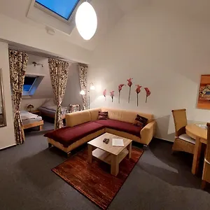 Apartment Relax Merheim, Köln