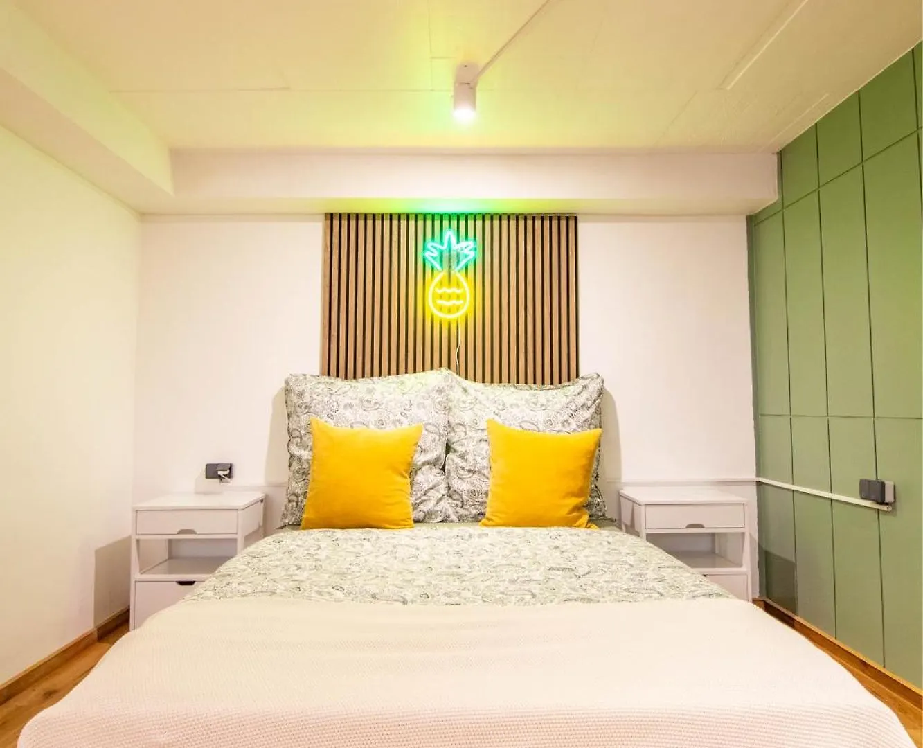 Comfort Hub - Homestay - 3 Gaestezimmer Im Eigentumshaus Cologne Guest house