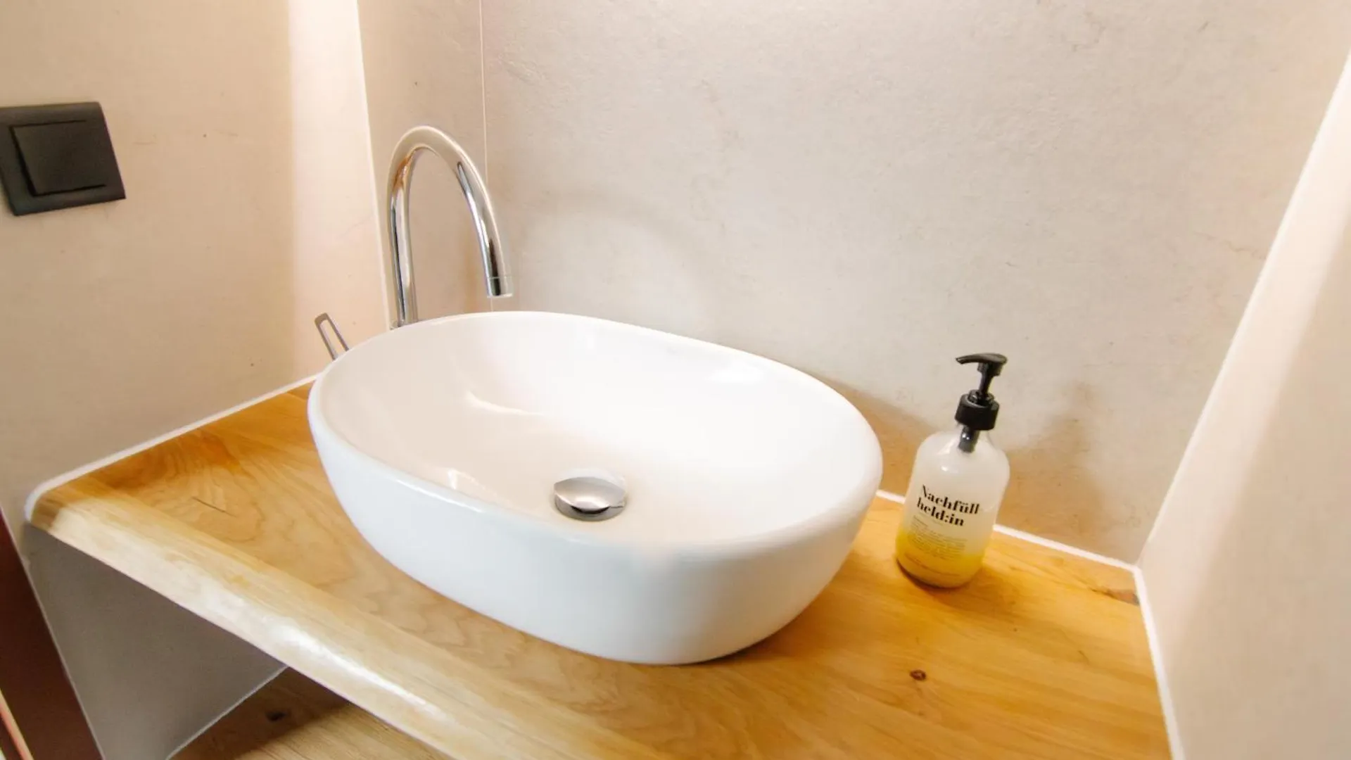 Comfort Hub - Homestay - 3 Gaestezimmer Im Eigentumshaus Cologne