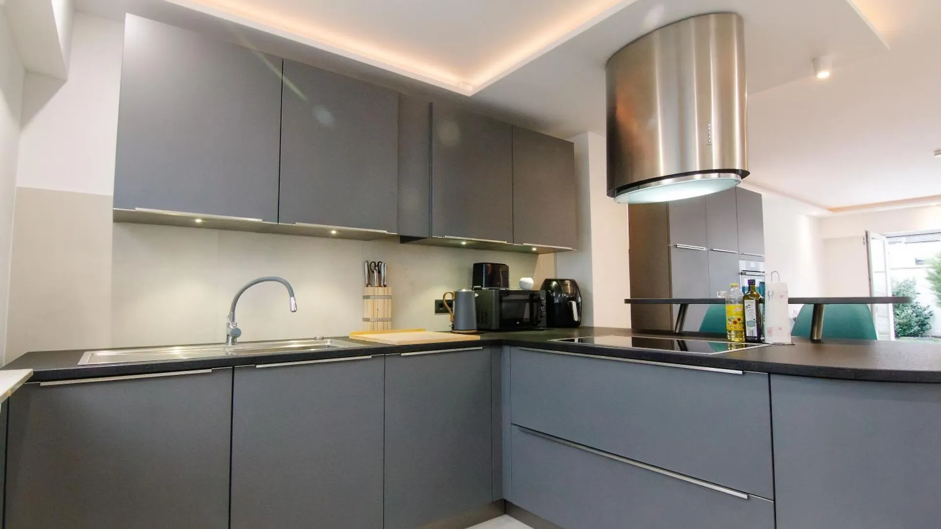 Comfort Hub - Homestay - 3 Gaestezimmer Im Eigentumshaus Cologne